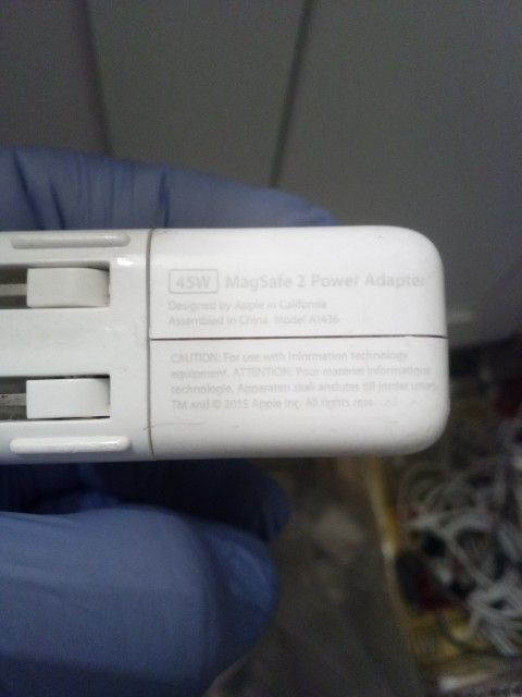 Apple 45W Magsafe 2 Portable Power Adapter
