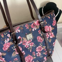 Dooney & Bourke Tote