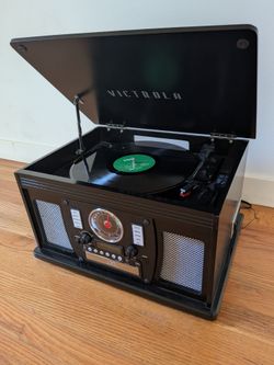 Record/tape/CD player
