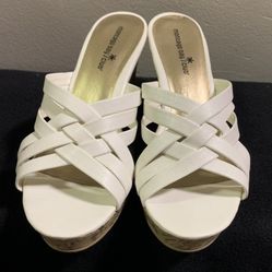 Montego Bay Club womens size 9 white cork wedge heeled sandals shoes 