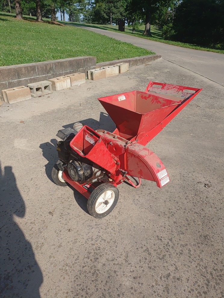 5HP Chipper/Shredder