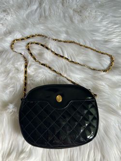 Vintage Ganson quilted black patent leather crossbody bag with a gold chain strap