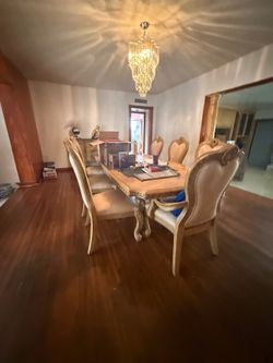 Dining room set