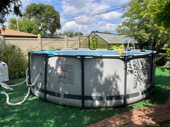 Bestway Pool (48in.) with Pool Pump