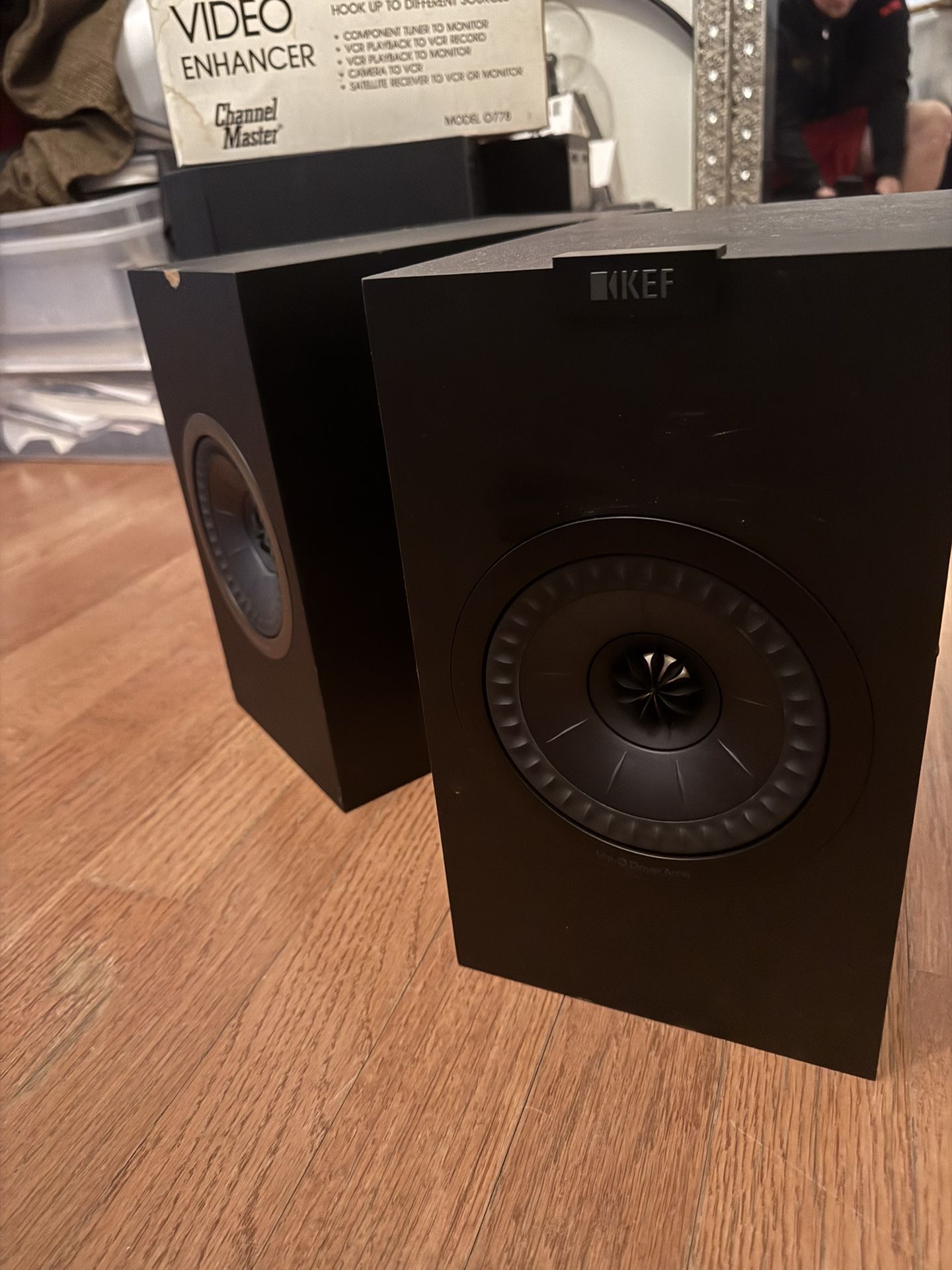 Kef Q150 Bookshelf Speakers