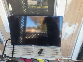 40in color tv