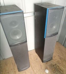 Infinity speakers - see pictures read ad