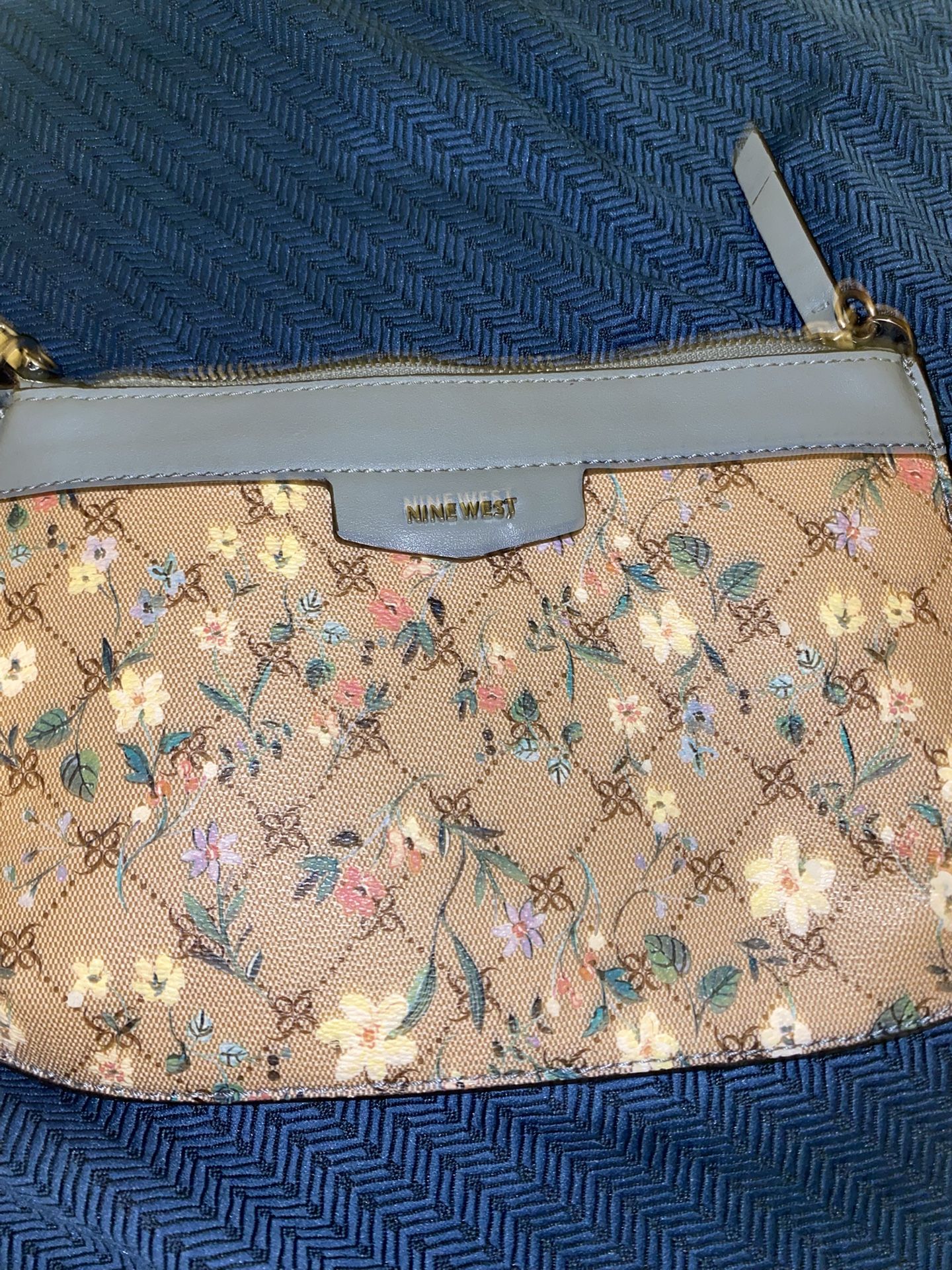 NineWest Wallet