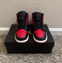 Jordan 1 Mid GS