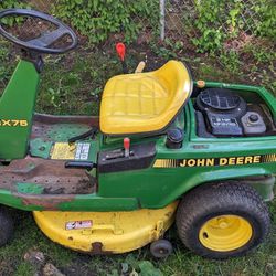 John Deere RX75 Riding Mower With 30 Inch Deck