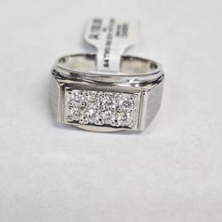 14kt White Gold Diamond Ring