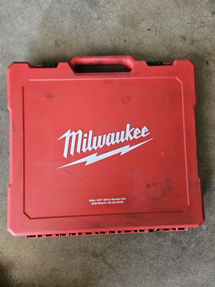 Milwaukee 56 piece 3/8 Drive (BOX ONLY)
