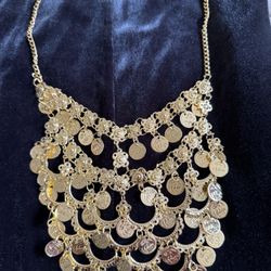 Necklace Brand New  Middle Eastern Style Shiny Golden 