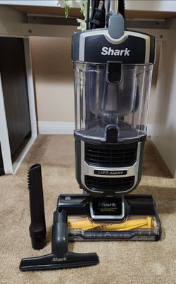 Shark Liftaway Self-cleaning Brushroll