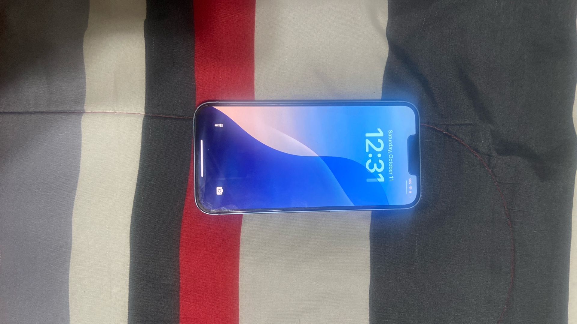iphone 14 128gb sim locked SEE DESCRIPTION