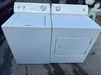 Whirlpool washer and gas dryer
