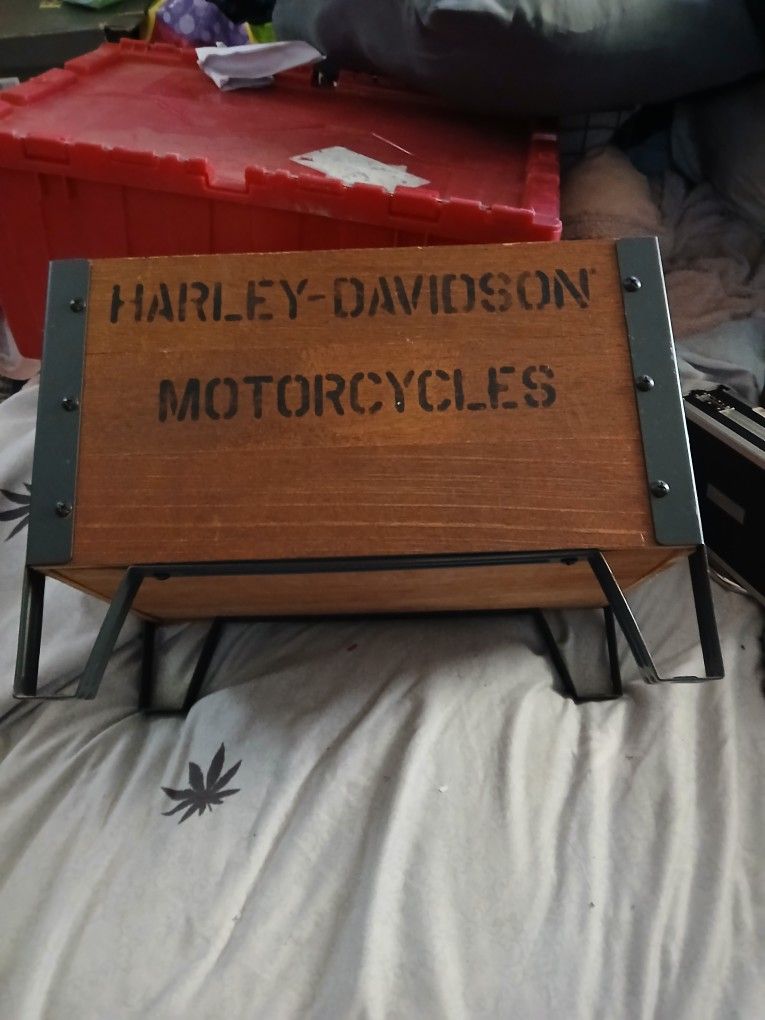 Harley Davidson Crate