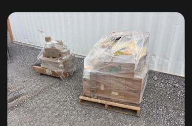 Bob cat and caterpillar parts for heavy equipment
