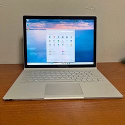 Microsoft Surface Book 2 13.5 Inch - Intel Core i5-8350U, 8GB RAM, 256GB SSD