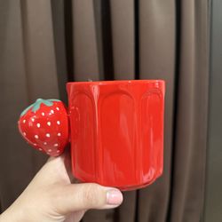 Strawberry mug