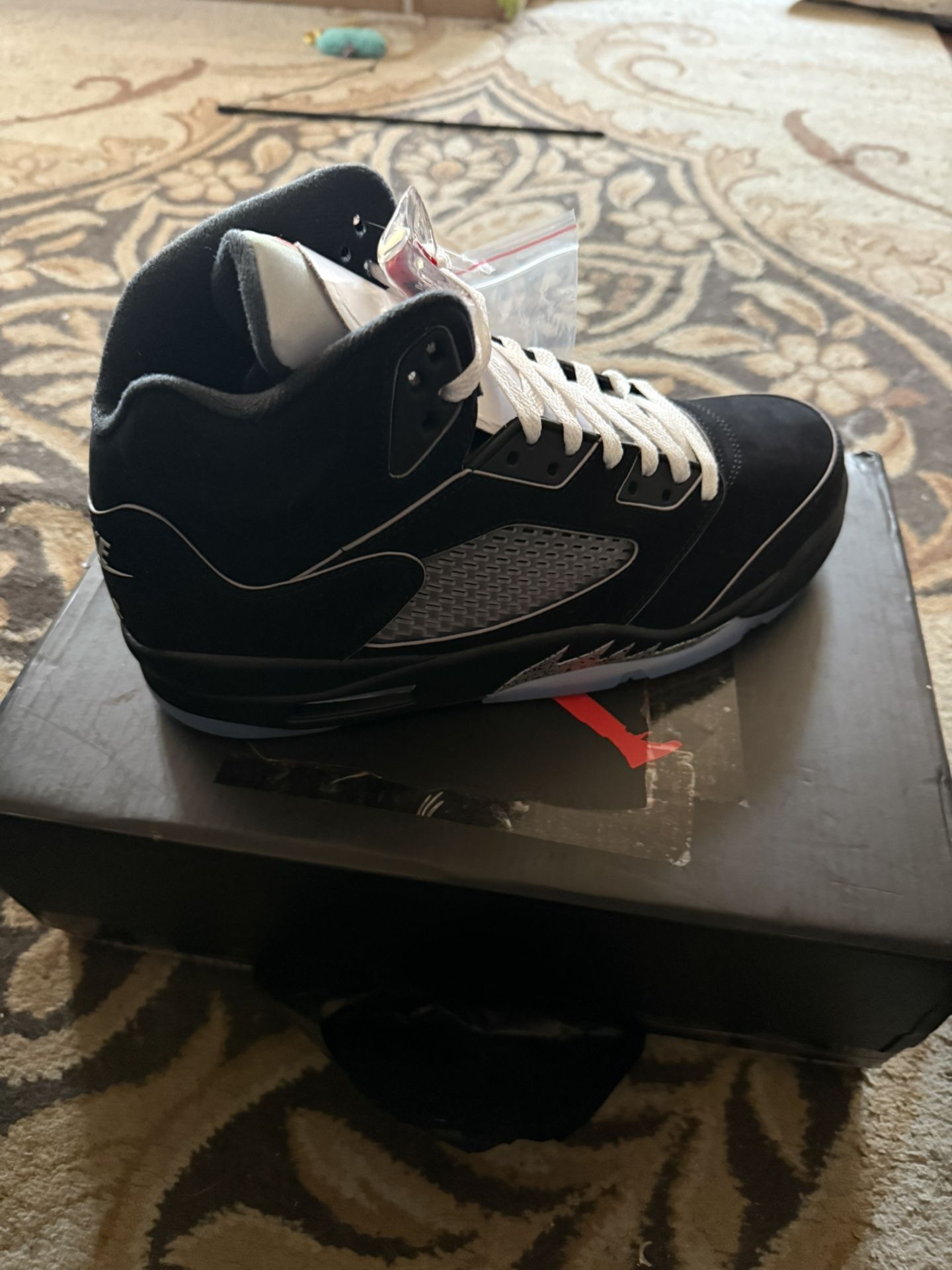 Brand New Never Worn Size 12