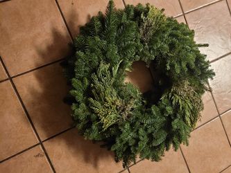 Corona naturales navideñas a $50 precio negociables