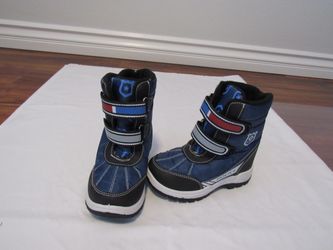 Boys Children's 8 Police Print Snow Boots, Rugged Bear