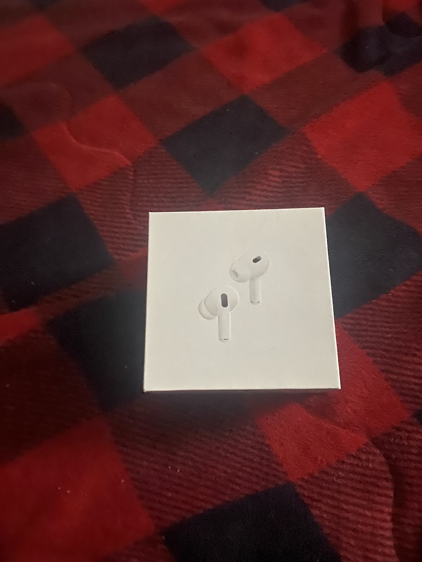 AirPod pros 2nd generation (comes with charger)