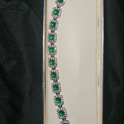 Emerald sterling silver bracelet