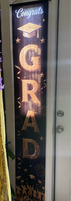 Graduation signs