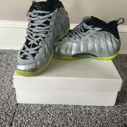Nike Foamposite One PRM