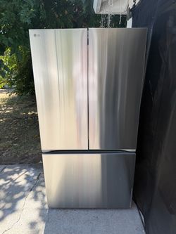 Refrigerator NEW