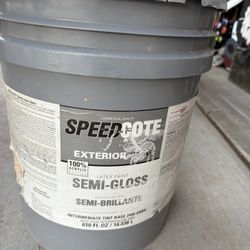 Semi Gloss Exterior 5 Gallon ( Hesperia Ca )