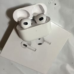 Earbuds 