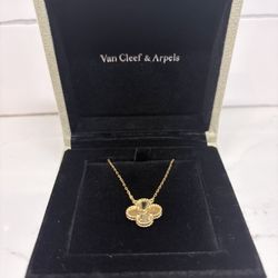 *BEST OFFER* Van Cleef Necklace