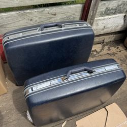 Classic Samsonite Luggage
