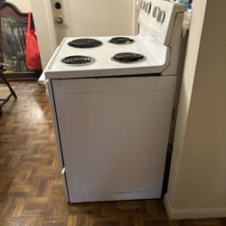 6 Year Old Whirlpool Stove