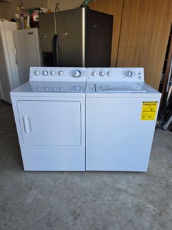 GE High Efficiency Washer and Dryer Set (Electric)