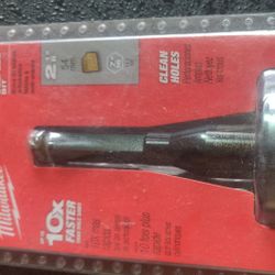 2 ⅛ Milwaukee Self Feed