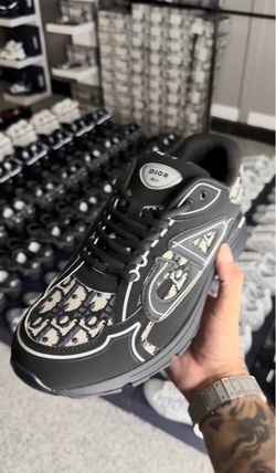 Dior shoes