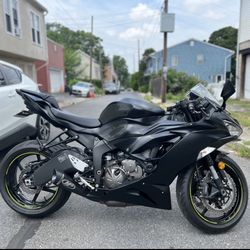 2021 Kawasaki Ninja ZX6R