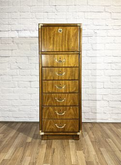 1970s Vintage Drexel Heritage Campaign Lingerie Chest - Accolade Collection ⚡️