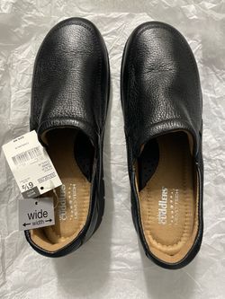 Cobbie Cuddlers Dahlia Women's Shoes Size 6.5 Wide - New with tags