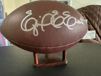 EZEKIEL ELLIOTT SIGNED COWBOYS CHARGERS BUCKEYES AUTOGRAPHED FOOTBALL W/COA 973