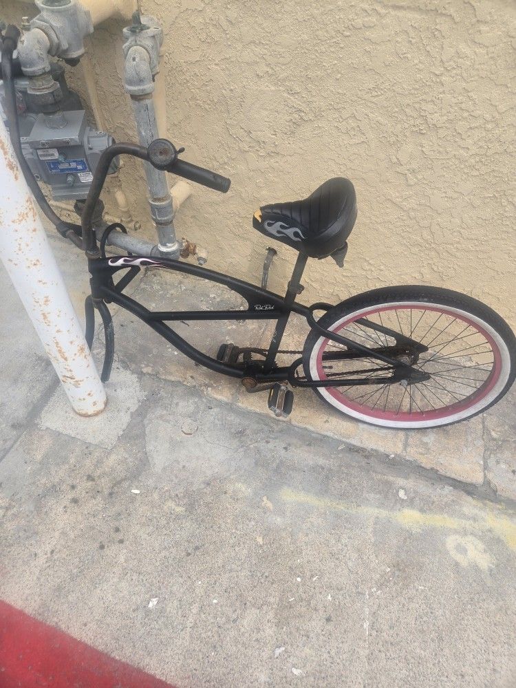 Bike Frame W Missing Front Tire