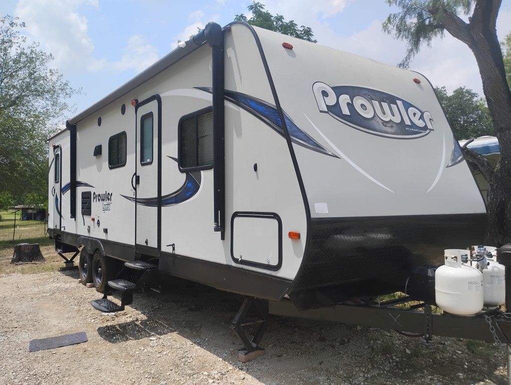 2017 Rv PROWLER 30FT 💥💥💥💥💥