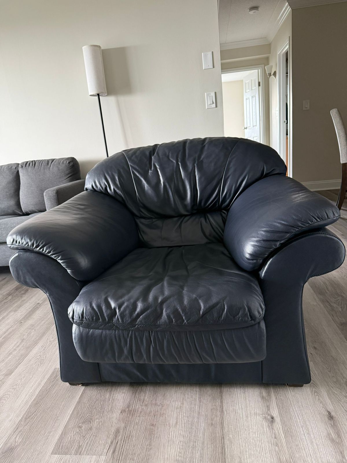 Comfortable Leather Chair For Sale