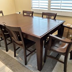 Dining Table Set