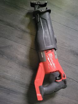 Milwaukee M18 FUEL Super Sawzall