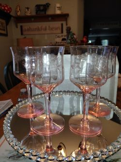 Set Of 4 ,Pink Depression Glass,, Mint Condition.